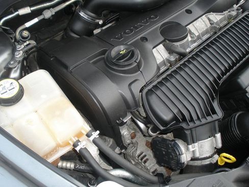 Used 2011 Volvo S40 T5 FWD image 14