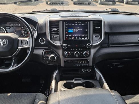Used 2021 RAM 1500 Big Horn AWD/4WD image 12