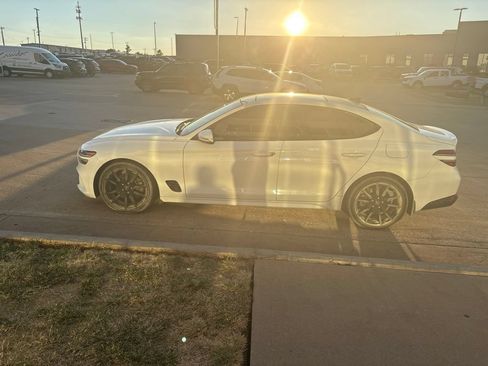 Used 2022 Genesis G70 2.0T w/ Prestige Package RWD image 4