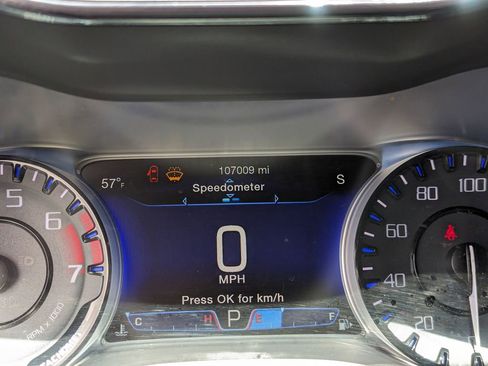 Used 2016 Chrysler 200 S w/ Navigation & Sound Group I image 22