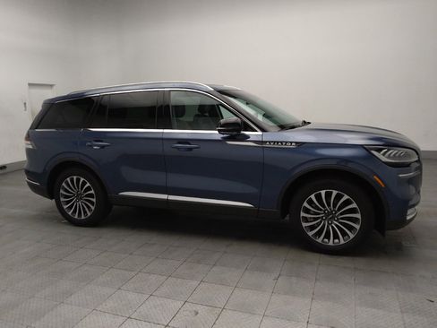 Used 2020 Lincoln Aviator Reserve w/ Equipment Group 201A image 11