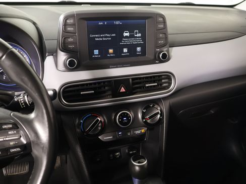 Used 2021 Hyundai Kona SEL FWD image 5
