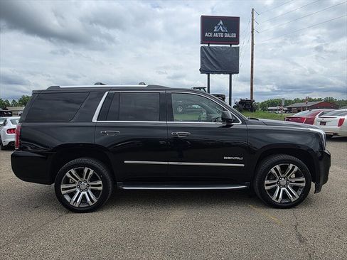 Used 2017 GMC Yukon Denali w/ Open Road Package AWD/4WD image 5