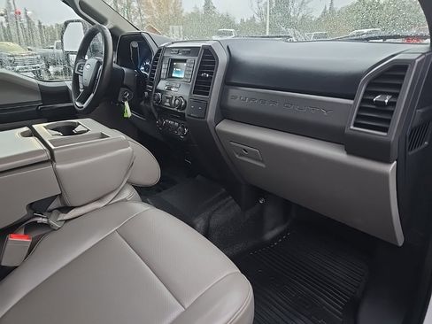 Used 2018 Ford F350 XL w/ Power Equipment Group image 27