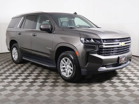 Used 2021 Chevrolet Tahoe LT AWD/4WD image 2