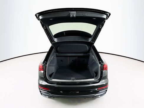 Used 2021 Audi Q3 2.0T Premium Plus image 30