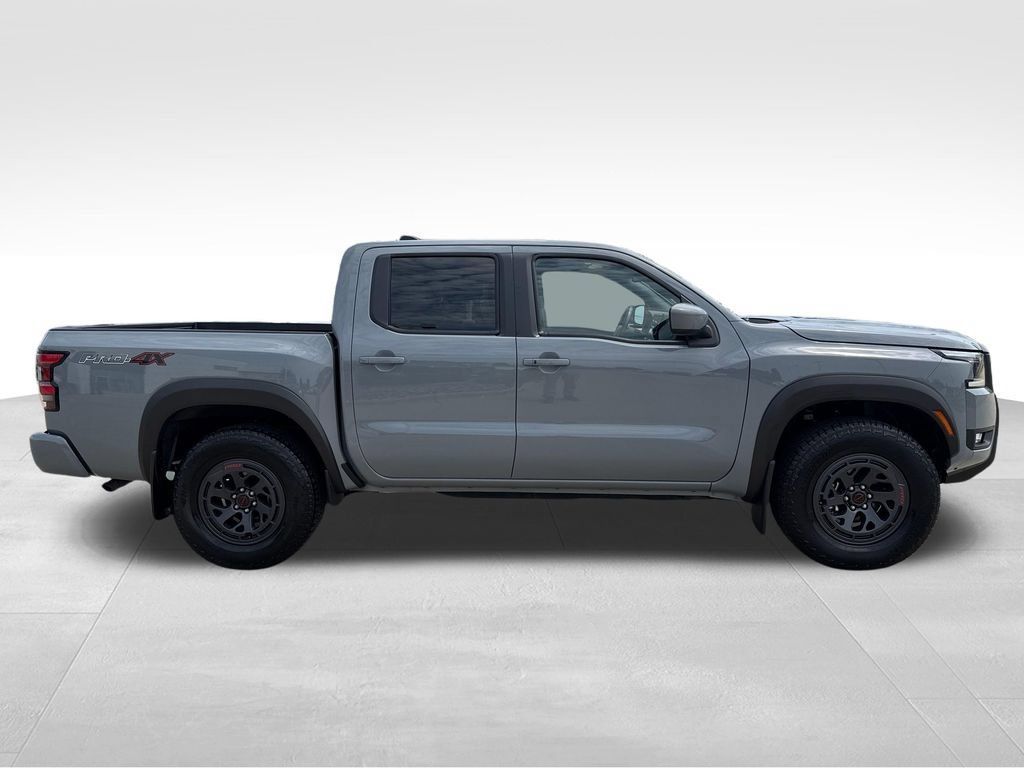 Used 2025 Nissan Frontier PRO-4X w/ Interior Protection Package AWD/4WD image 8