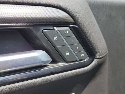 Used 2023 GMC Sierra 1500 AT4 w/ AT4 Premium Package image 28