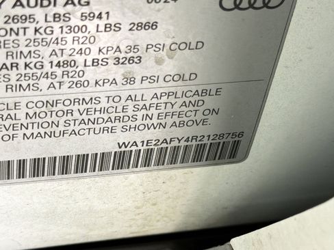 Certified 2024 Audi Q5 e Premium Plus AWD/4WD image 21