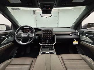 New 2026 GMC Acadia Denali Ultimate video 2