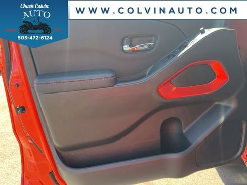 New 2025 Nissan Frontier PRO-4X image 14