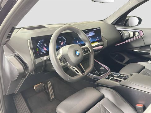 Certified 2026 BMW X3 xDrive30i w/ Premium Package AWD/4WD image 9
