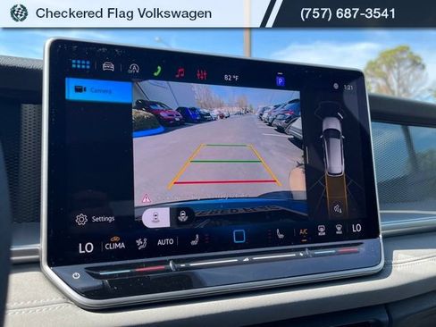 New 2026 Volkswagen Tiguan SE R-Line AWD/4WD image 40