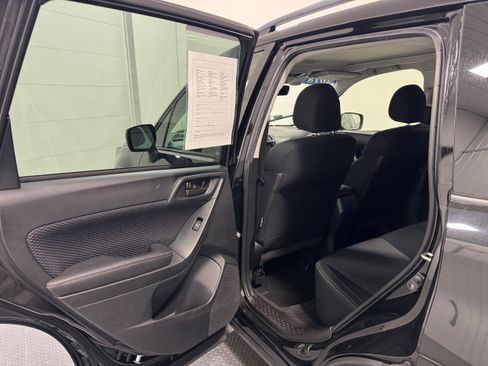 Used 2018 Subaru Forester 2.5i Premium image 25