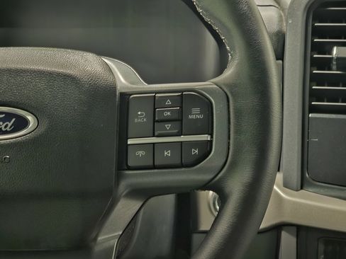 Used 2023 Ford F150 Lightning XLT image 24