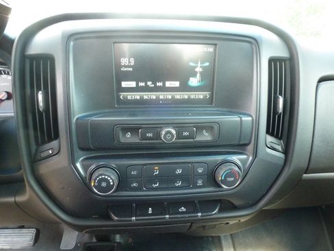 Used 2018 Chevrolet Silverado 2500 W/T w/ WT Convenience Package AWD/4WD image 28