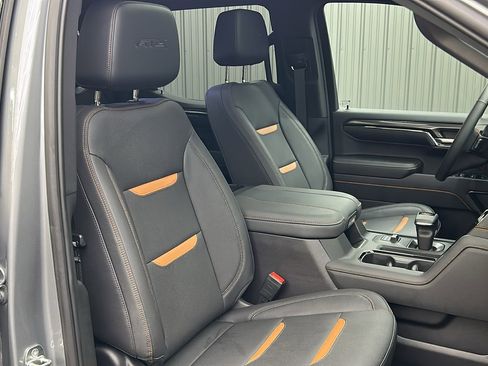 Used 2024 GMC Sierra 1500 AT4 w/ Technology Package image 41