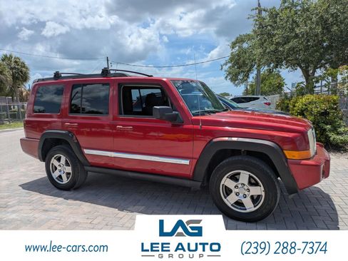 Used 2010 Jeep Commander Sport RWD image 1