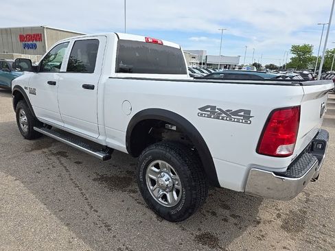 Used 2017 RAM 2500 Tradesman w/ Chrome Appearance Group AWD/4WD image 5