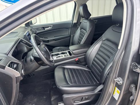 Used 2024 Ford Edge SEL w/ Convenience Package AWD/4WD image 2