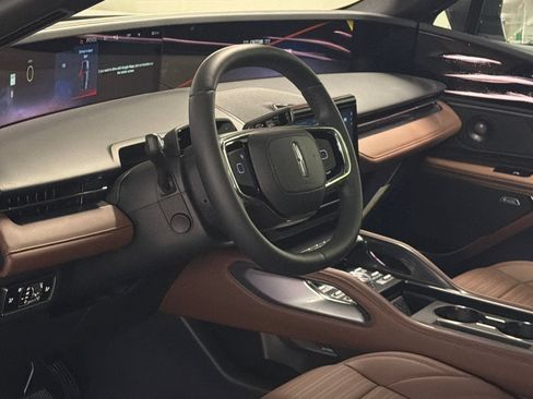 New 2026 Lincoln Nautilus Reserve w/ Jet Appearance Package AWD/4WD image 14