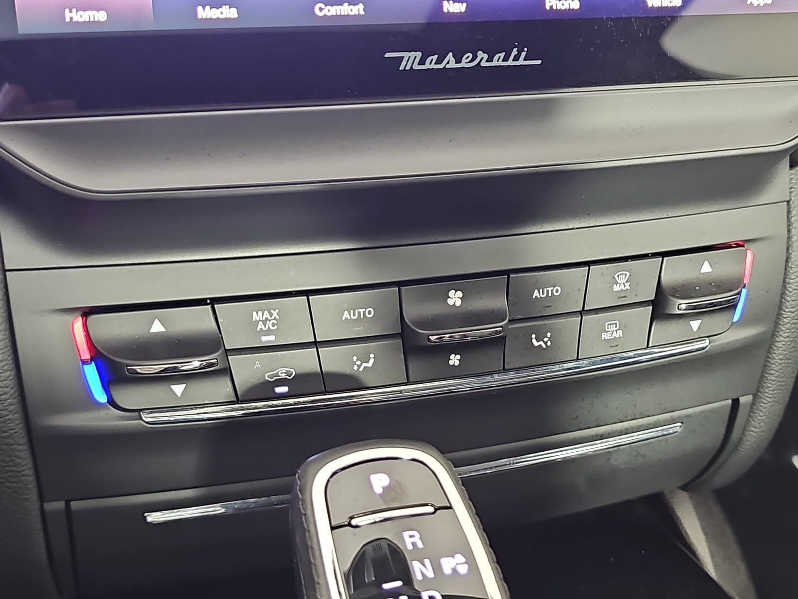 Used 2023 Maserati Ghibli Modena RWD image 24