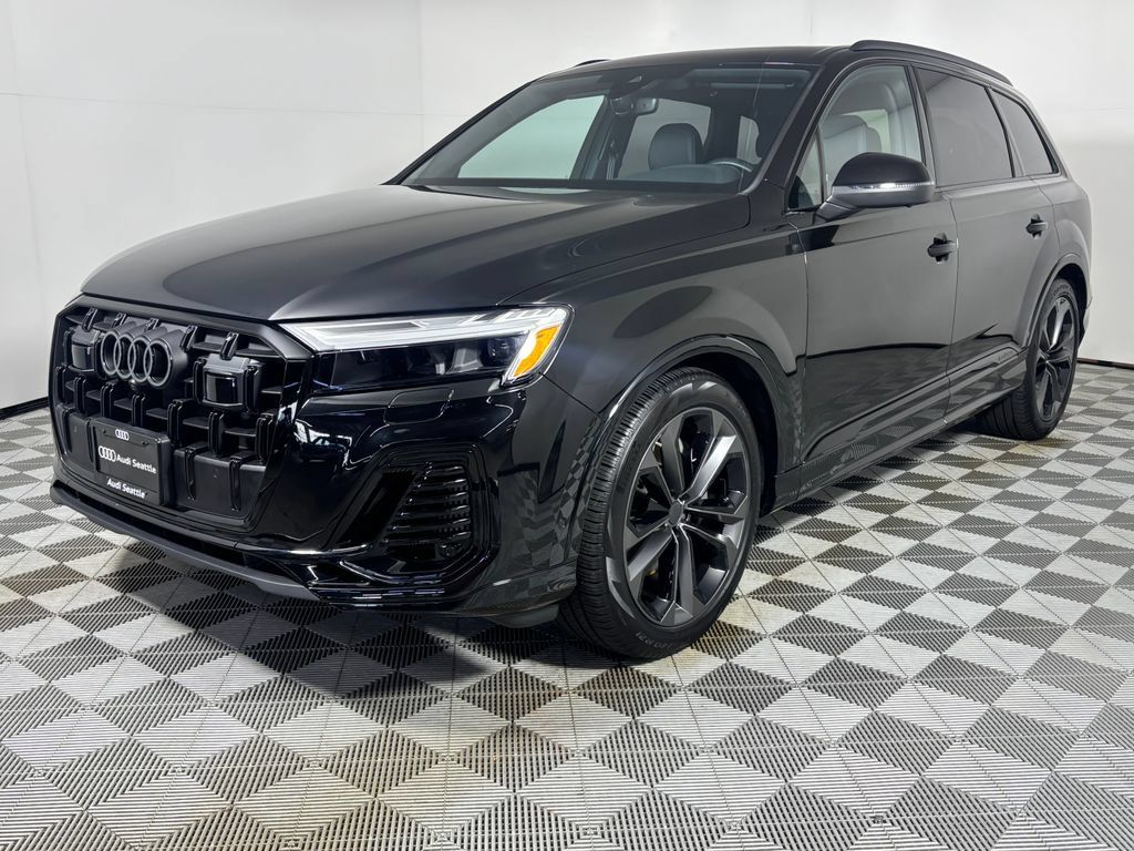 Used 2026 Audi Q7 3.0T Premium Plus w/ Premium Plus Package AWD/4WD image 3