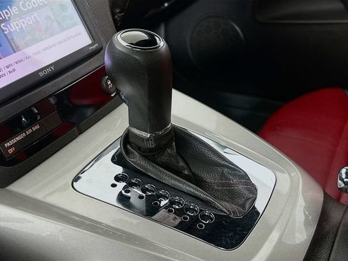 Used 2007 Saturn Sky Red Line RWD image 22