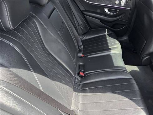 Used 2017 Mercedes-Benz E 300 image 17