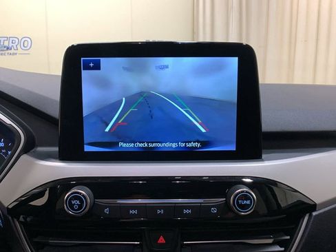 Used 2022 Ford Escape SE w/ Convenience Package image 36