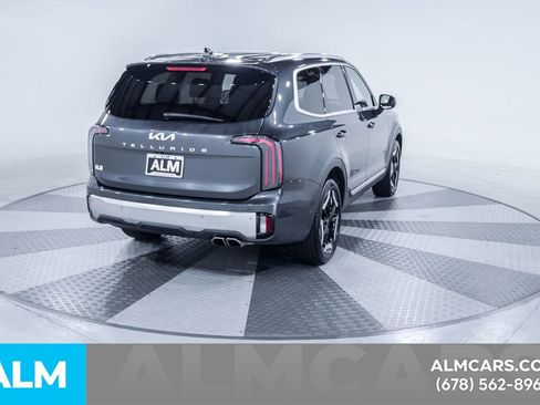 Used 2024 Kia Telluride EX FWD image 9