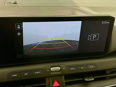 Used 2025 Kia K4 FWD image 21