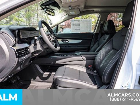 Certified 2025 Nissan Murano SL image 19