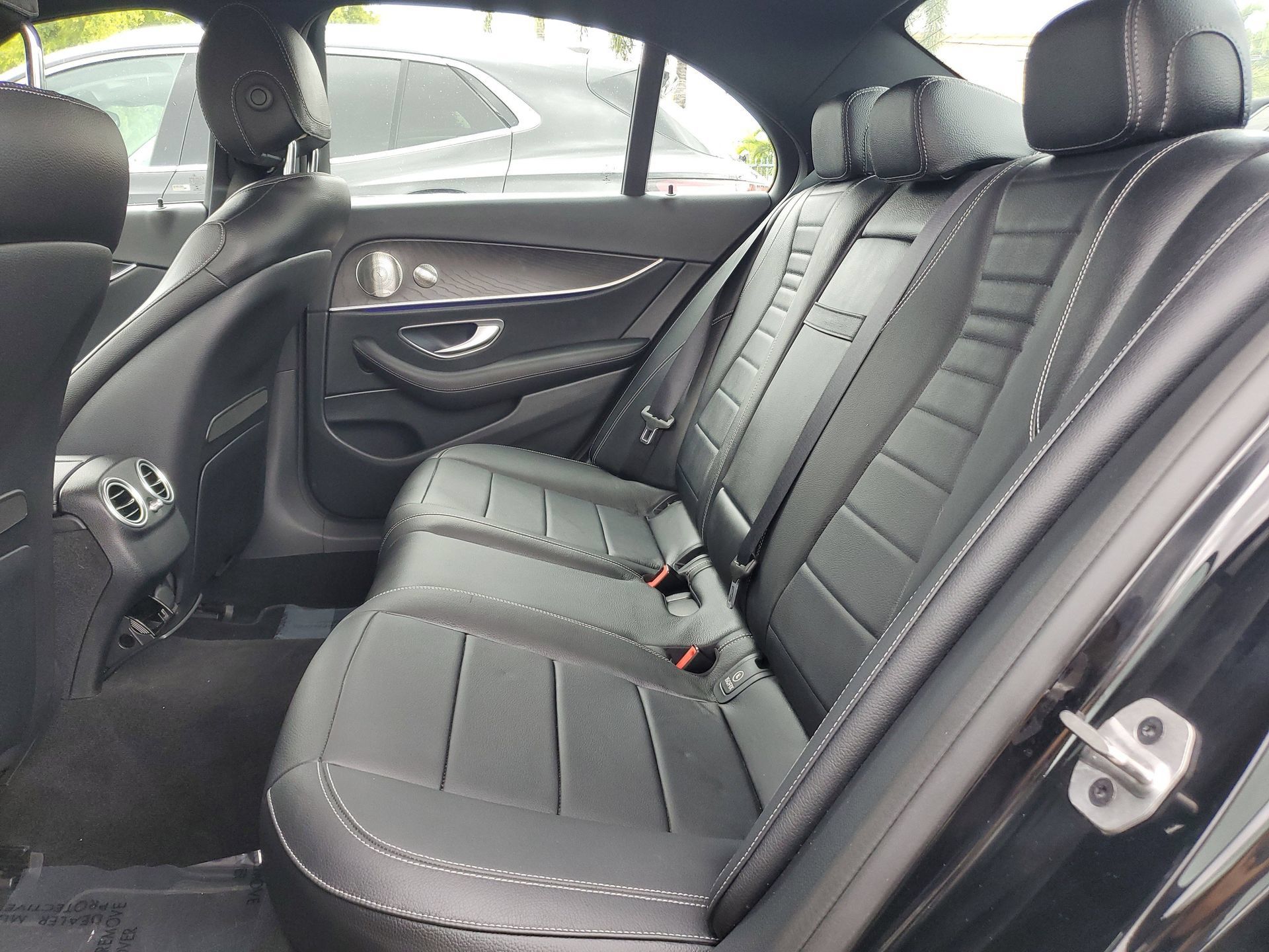 Used 2022 Mercedes-Benz E 350 Sedan image 15
