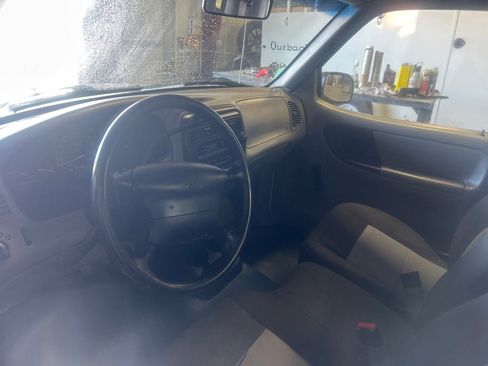 Used 2000 Ford Ranger XL image 12
