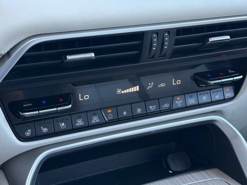 Certified 2024 MAZDA CX-90 Plug-In Hybrid w/ Premium Plus AWD/4WD image 21