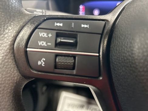 Certified 2023 Honda Accord EX image 28