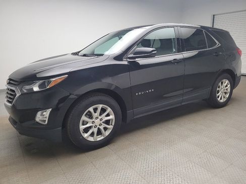 Used 2018 Chevrolet Equinox LT image 2
