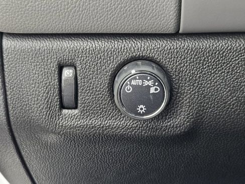 Used 2018 Chevrolet Colorado W/T image 20