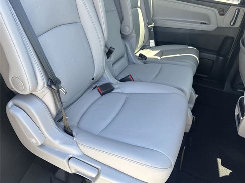 Used 2024 Honda Odyssey Touring image 15