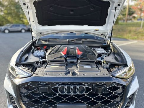 Used 2025 Audi RS Q8 performance w/ Executive Package image 11