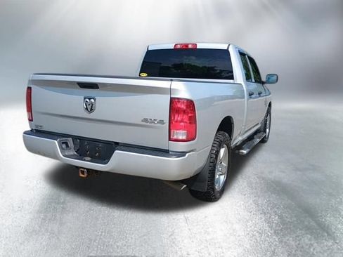 Used 2019 RAM 1500 Express w/ Express Value Package AWD/4WD image 5