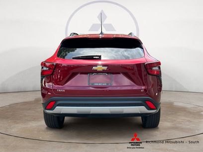 Used 2025 Chevrolet Trax LT