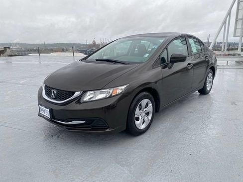 Used 2014 Honda Civic LX image 4