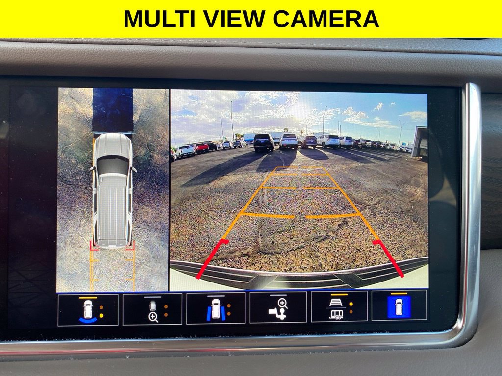 Used 2022 GMC Yukon Denali w/ Denali Ultimate Package AWD/4WD image 19