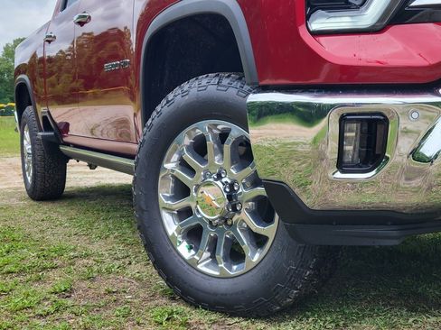 New 2025 Chevrolet Silverado 2500 LTZ w/ LTZ Convenience Package image 33