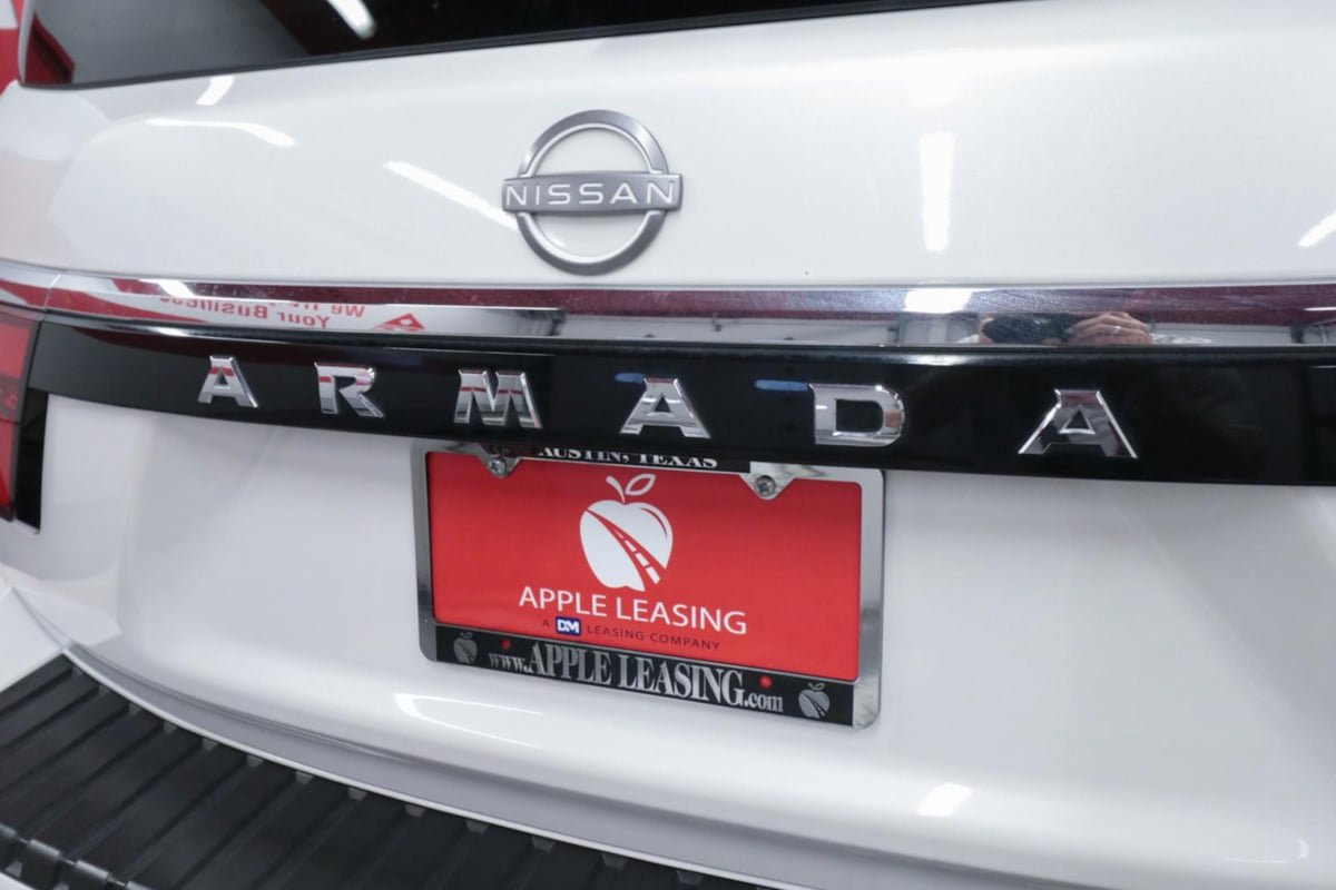 Used 2023 Nissan Armada SL w/ Cargo Package RWD image 32