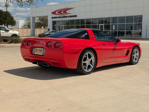 Used 1999 Chevrolet Corvette Coupe w/ Memory Pkg image 3