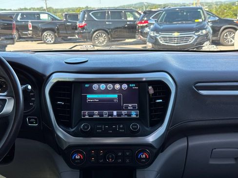 Used 2018 GMC Acadia SLT w/ LPO, Floor Liner Package FWD image 21