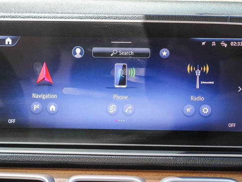 Certified 2024 Mercedes-Benz GLS 450 4MATIC image 17